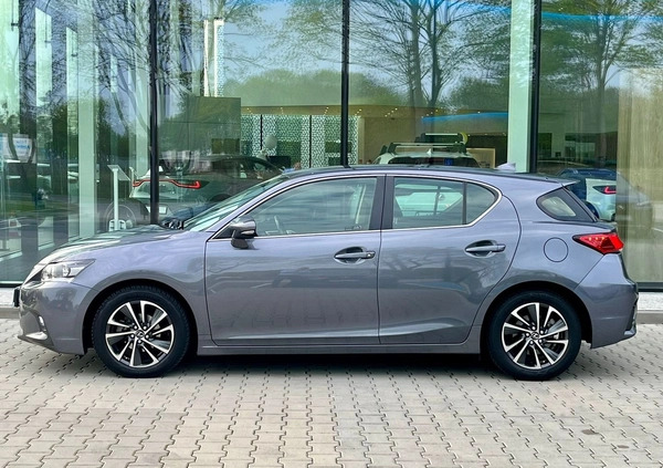 Lexus CT cena 99900 przebieg: 48023, rok produkcji 2020 z Reszel małe 596